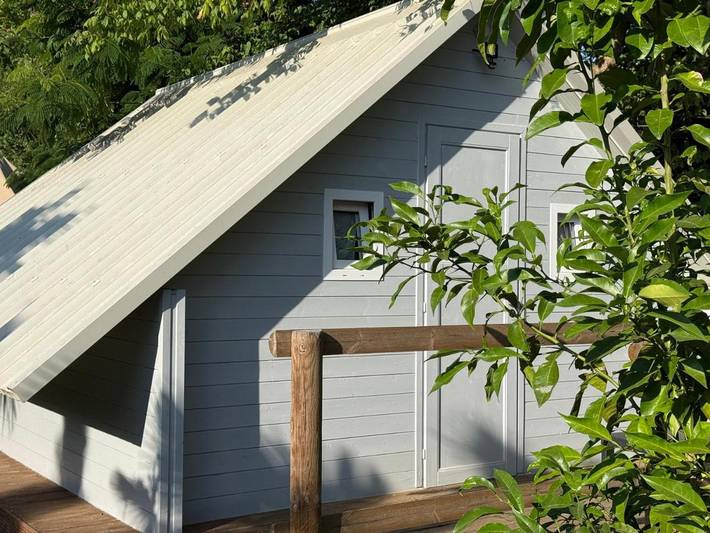 Zelt für 4 Personen, mit Whirlpool und Garten sowie Pool