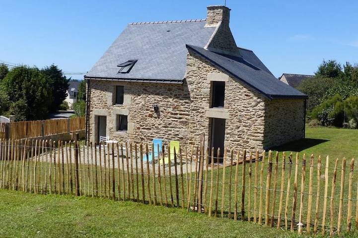 Gîte pour 6 personnes, avec jardin