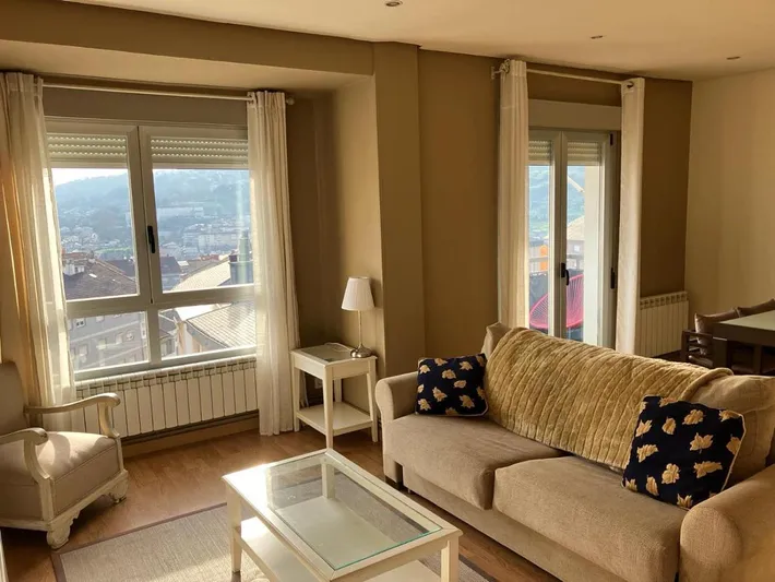 Apartamento de vacaciones para 6 personas, con vistas y terraza - 1
