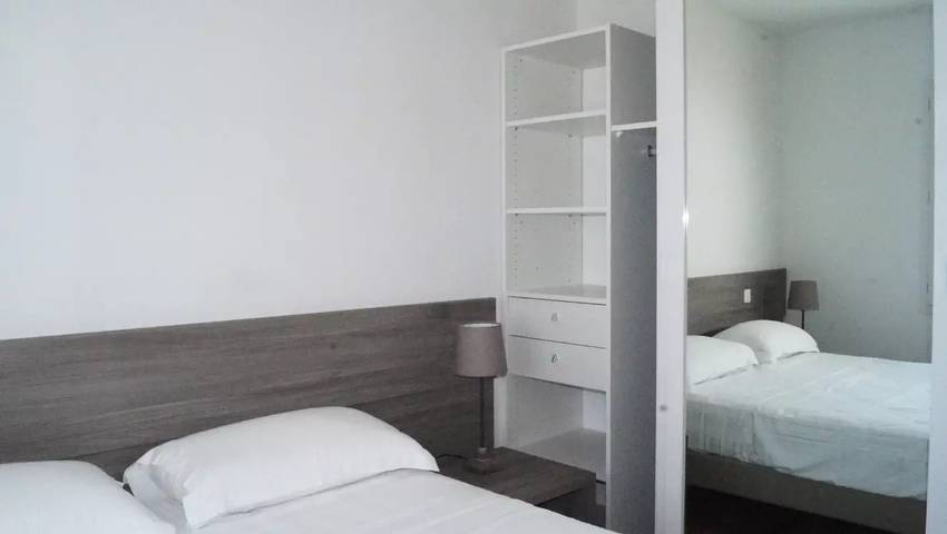 Apartamento entero, Apartamento 2 estancias 4 personas (2 adultos + 2 niños) in Macinaggio, Rogliano