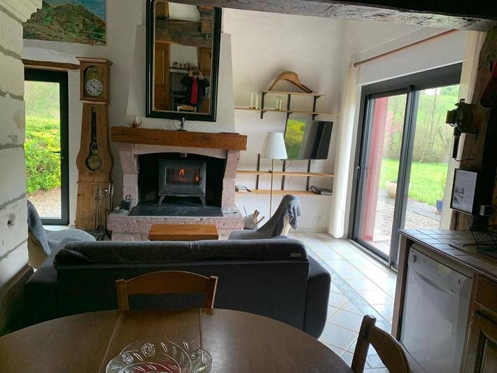 Location de vacances pour 6 personnes, avec jardin à Saint-Jean-le-Vieux - 3