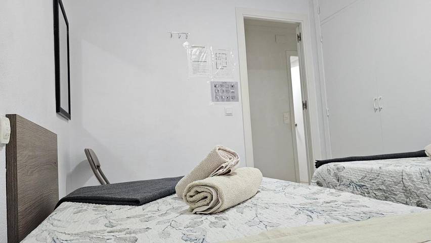 Gîte pour 2 personnes, avec vue et jardin ainsi que piscine et terrasse à Playa de Gandía - 2