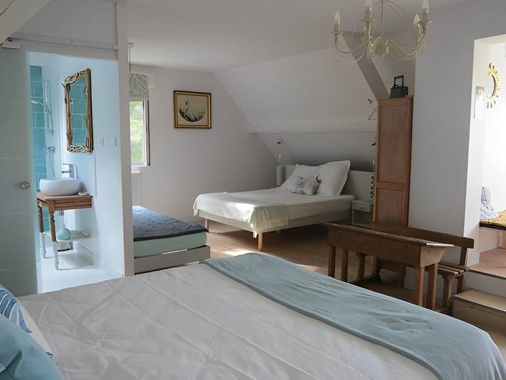 Chambre d’hôte pour 5 personnes, avec jardin dans le Calvados - 4