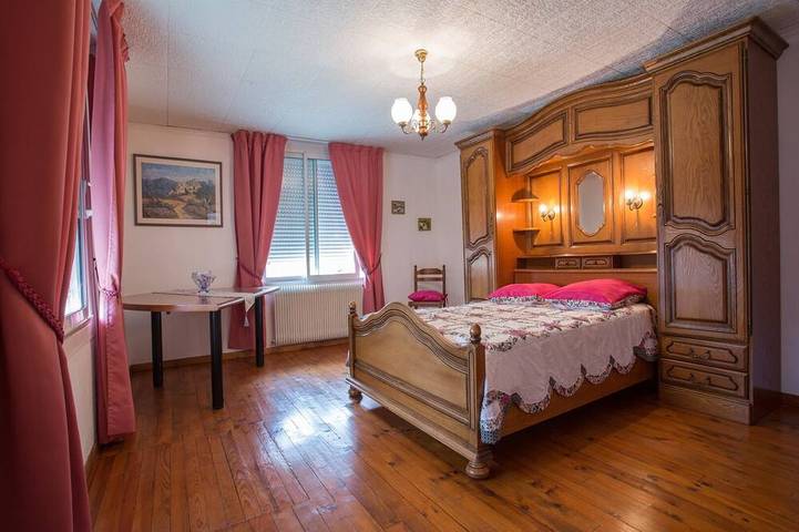 Location de vacances pour 7 personnes, avec piscine à Lescure-d'Albigeois - 2