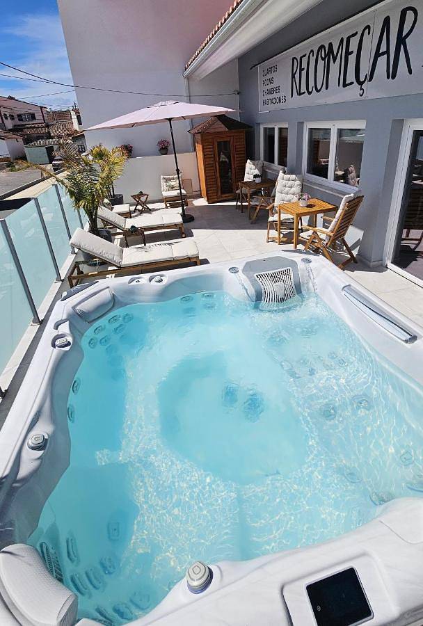 Casa de férias para 3 pessoas, com Terraço e Jacuzzi e ainda Sauna and Vista em São Pedro da Cadeira