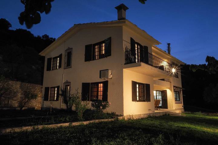 Gîte pour 11 personnes, avec Vue sur l’océan et Balcon ainsi que Terrasse et Jardin
