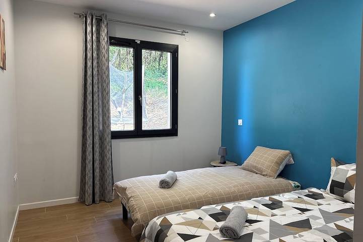 Location de vacances pour 6 personnes, avec jardin à Palaja - 4