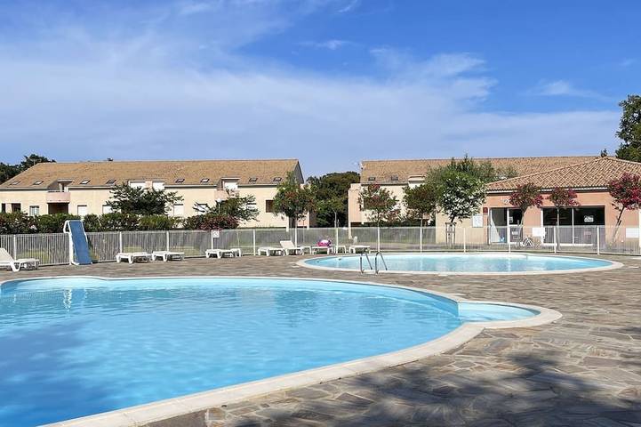 Appartement de vacances pour 4 personnes, avec Terrasse et Piscine