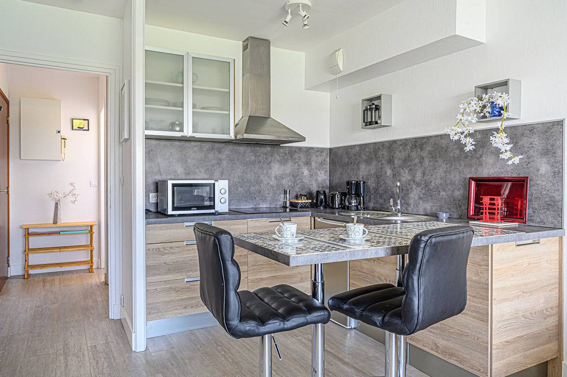 Studio entier, Studio face à la mer in Plage de Port Fontaine-Lomener, Ploemeur