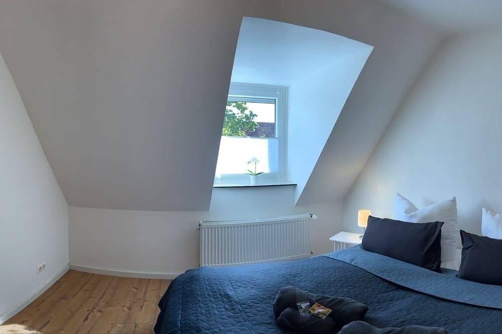 Ganze Wohnung, W&D living -Wood ’n’ Black ’n’ White- inkl. Parkpl in Burgdorf, Hannover und Umgebung