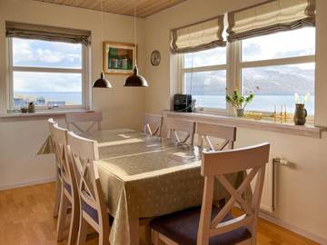 Location de vacances pour 6 personnes, avec terrasse et vue dans les Îles Féroé