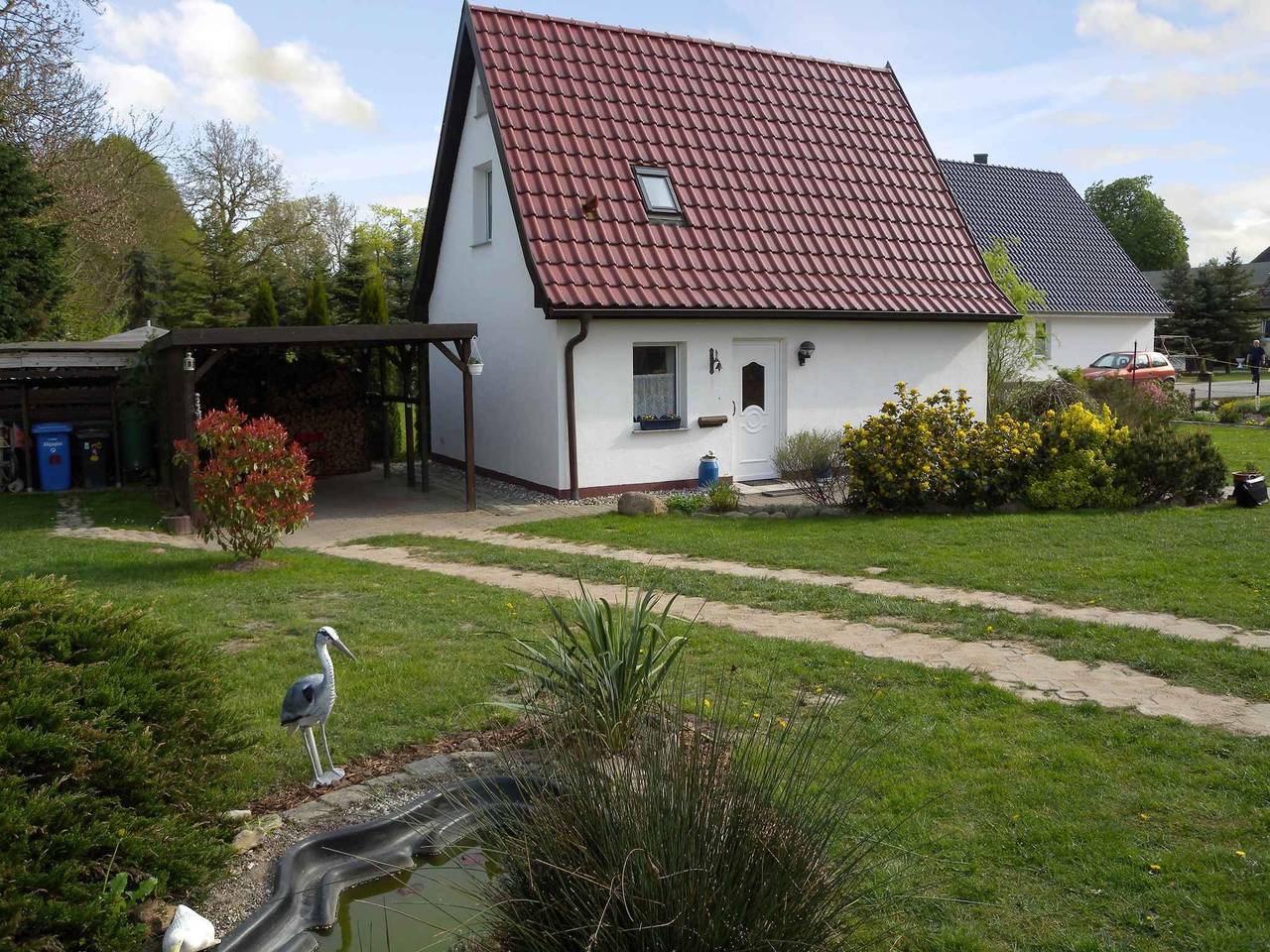 Ferienhaus mit Terrasse und Gartengrundstück in Kramerhof, Stralsund Umland