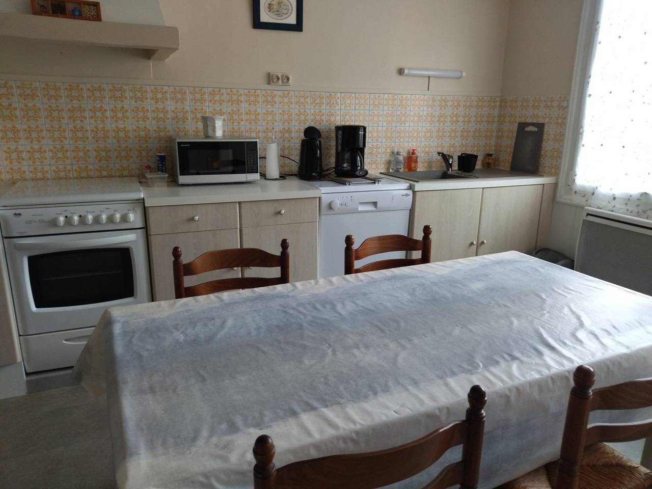 Appartement Rdc, La Sarthe in Spay, Sarthe