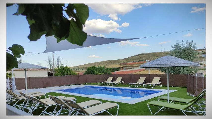 Casa rural para 2 personas, con jacuzzi además de piscina y jardín, Familias con niños en Provincia de Toledo - 3