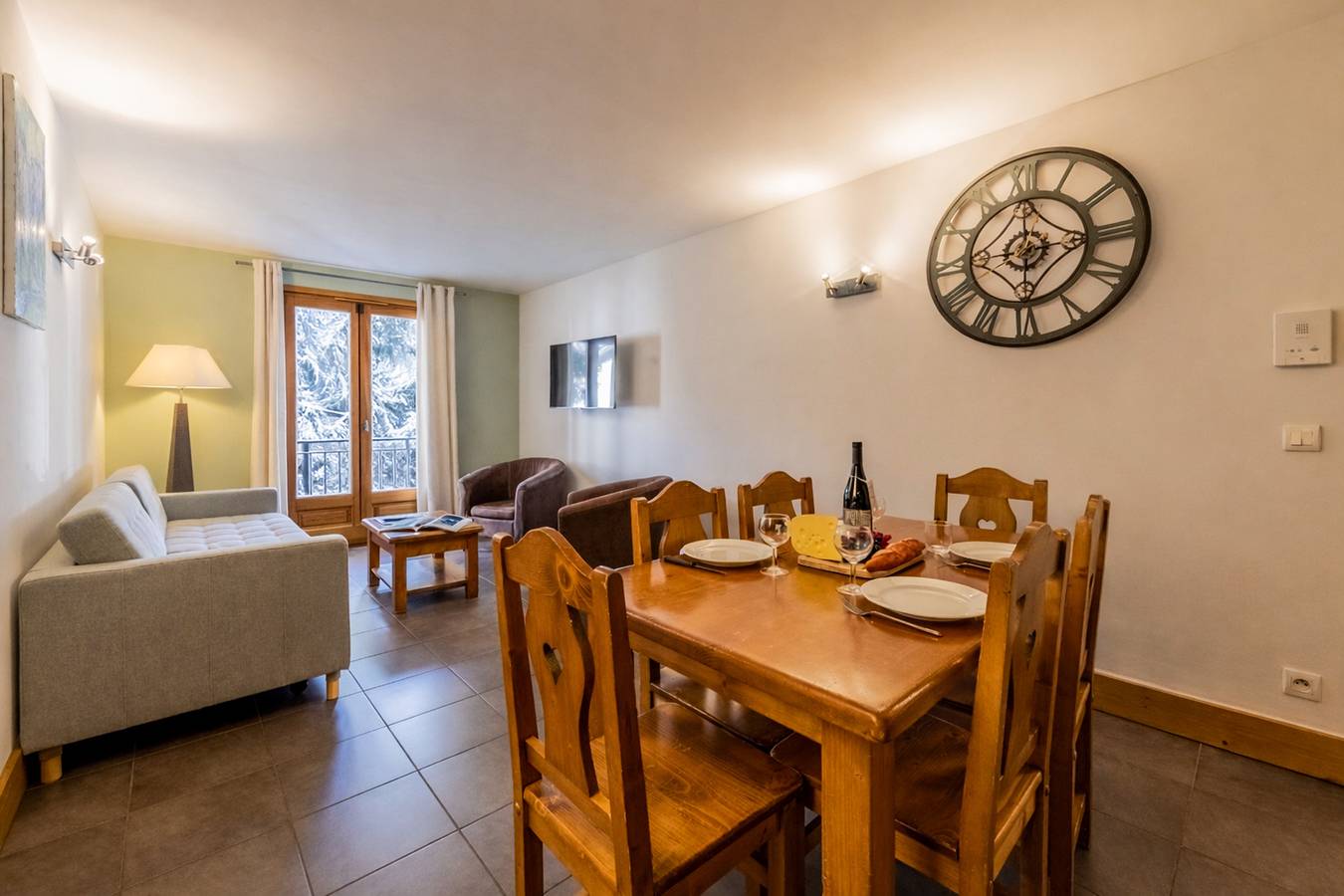 Apartamento entero, Apartamento con vistas a la montaña, aparcamiento y piscina, Vallorcine in Vallorcine, Region Bonneville