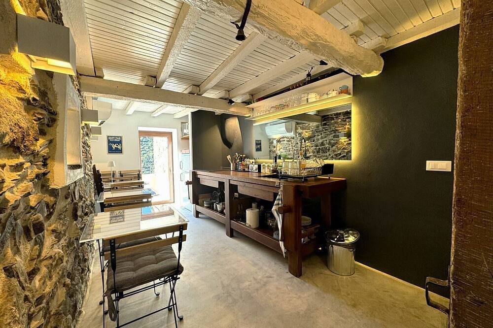 Amazing place, solarium & Hamam in Apricale, Ligurische Alpen