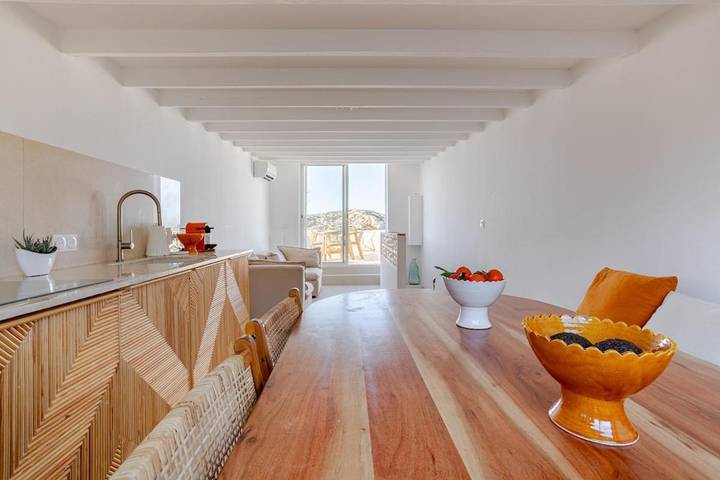 Location de vacances pour 8 personnes, avec vue et terrasse, animaux acceptés dans Les Goudes - 2