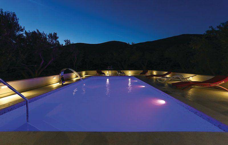 Villa Rimac in Kastel Stafilic mit Garten, Grill in Kastel Stafilic, Kaštela