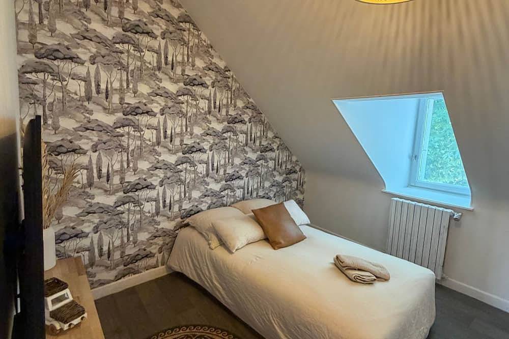 Appartement entier, La Cabane Perchée – Cœur de Saint-Brieuc in Saint-Brieuc, Côte de Goëlo