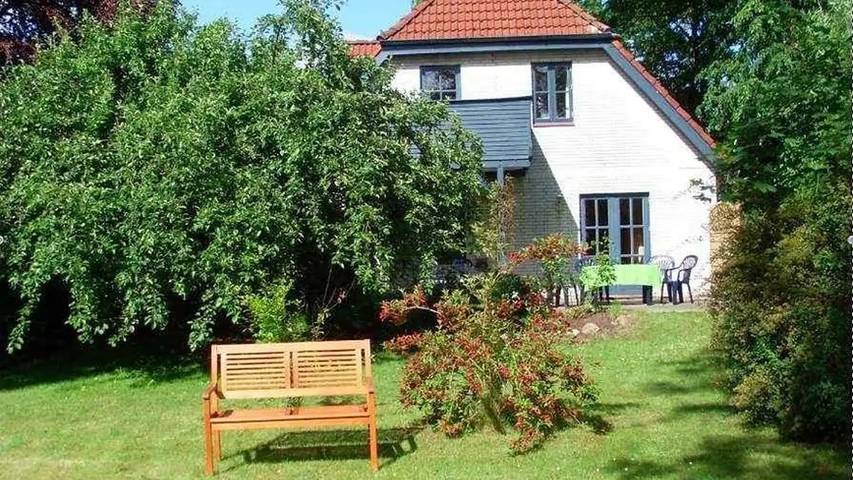 Ferienwohnung für 4 Personen, mit Garten in Fahrdorf