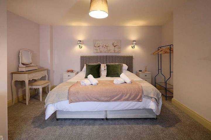 Holiday home for 7 people, with balcony in Norwich