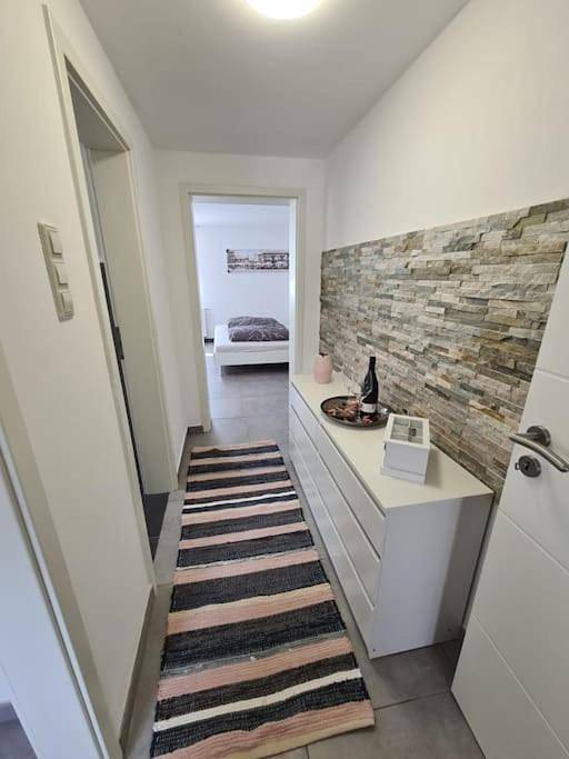 Ferienwohnung für 4 Personen, mit Terrasse und Sauna in Rinnthal - 3