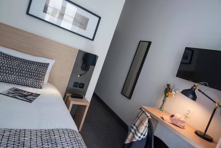 Hôtel pour 4 personnes dans Gare de Nice ville - 3