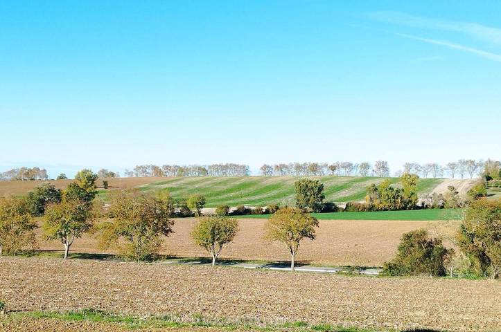 Gîte pour 2 personnes, avec vue et terrasse à Escalquens
