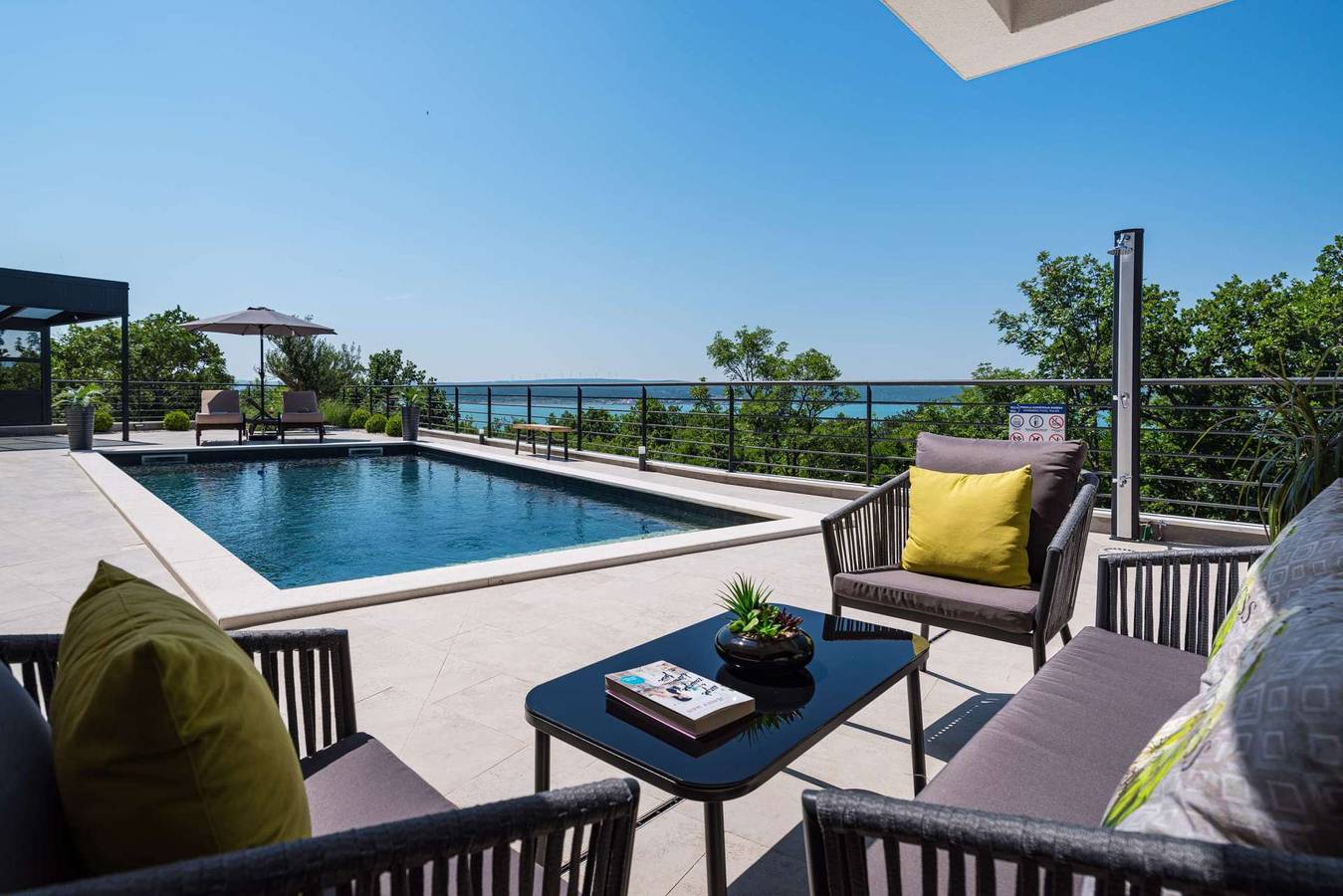 Villa Royal Hill with pool in Maslenica, Zadar