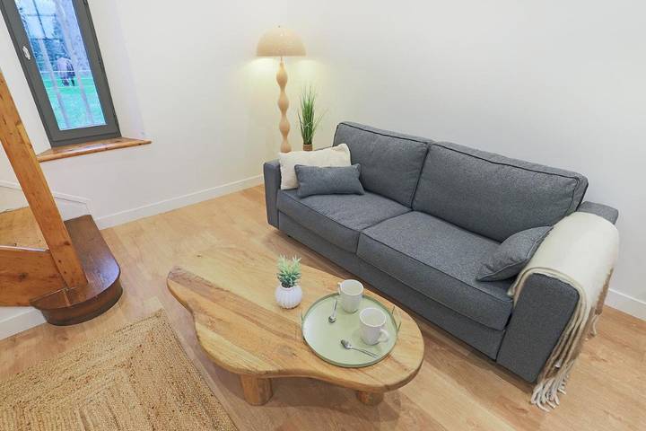 Gîte pour 4 personnes, avec vue et jardin, animaux acceptés à Brignais - 2