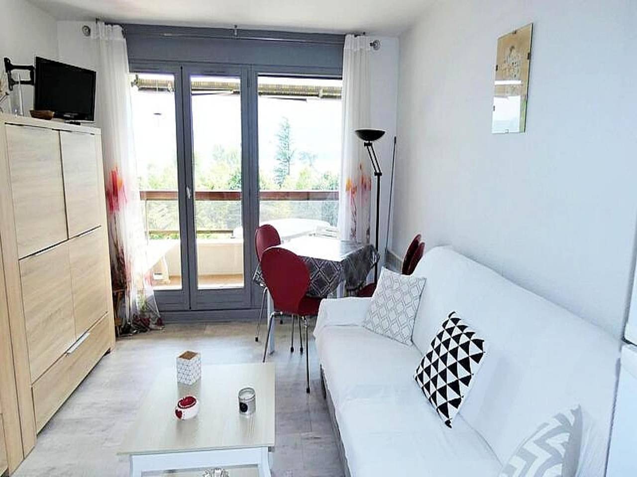 Appartement entier, Résidence Les Hirondelles in Aix-les-Bains, Région de Chambéry
