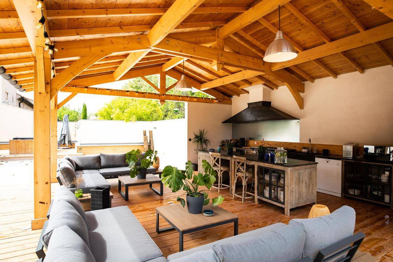 Double Room with Terrace in Noves, Région d'Arles