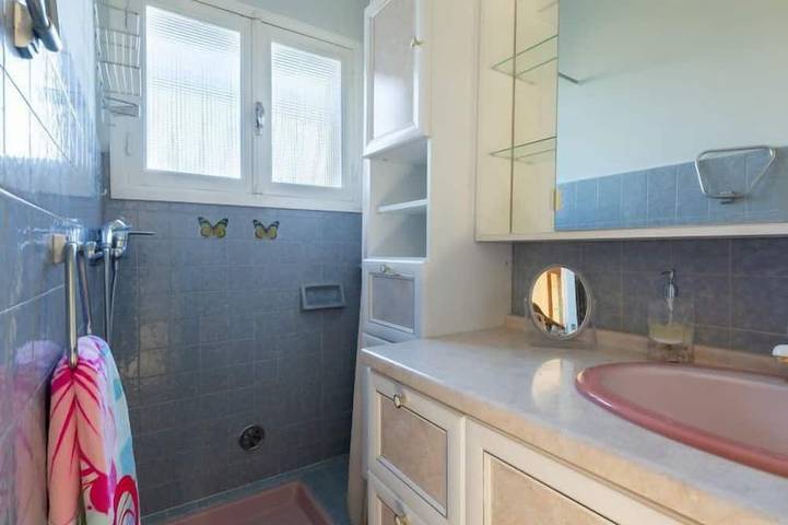 Gîte pour 4 personnes, avec jardin à Pégomas - 4