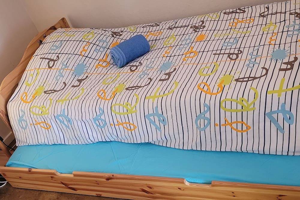 Beautiful air-conditioned 3-star gîte in the heart of Vogüé Village in Vogüé, Ardèche