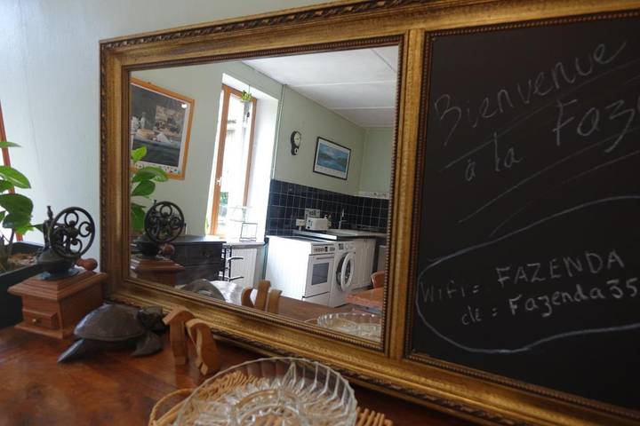 Location de vacances pour 21 personnes, avec vue et jardin à Combourg - 3