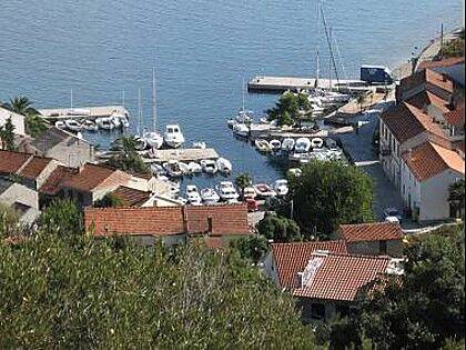 House Vese in Zadar (Municipality), Iz