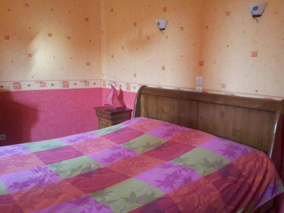Double Room with Garden View in Mirecourt, Neufchâteau