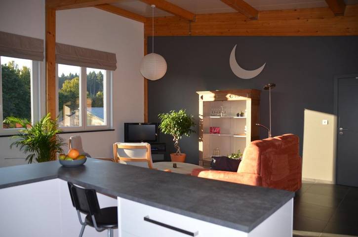 Location de vacances pour 4 personnes, avec vue et jardin à Paliseul - 2