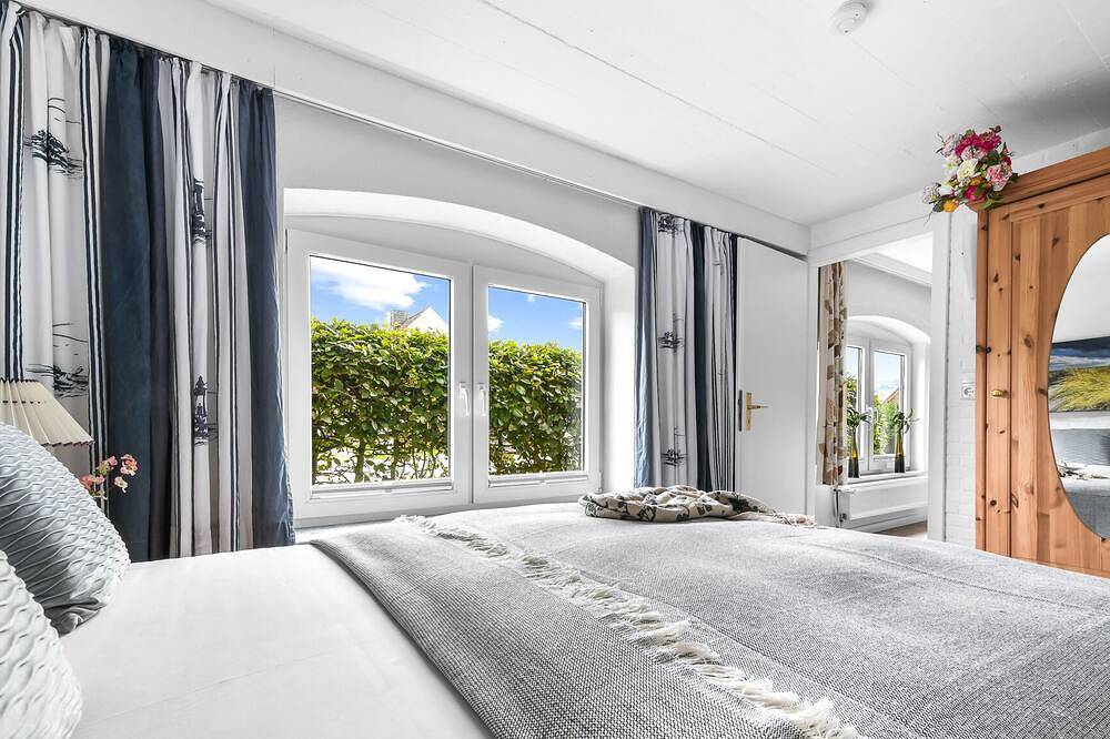 Ganze Wohnung, Hausboot Unterdeck - für 4 Personen, 2 Schlafzimmer, Garten in Büsum, Dithmarschen