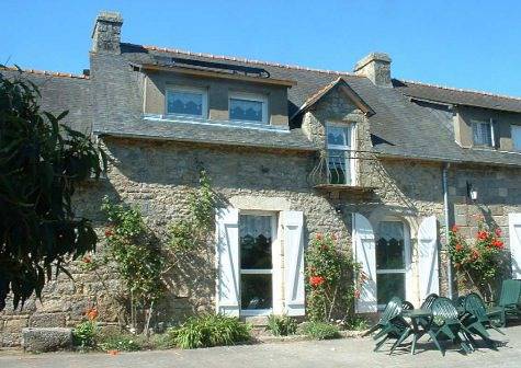 Prat Ar Mel in Lescouët-Gouarec, Guingamp region