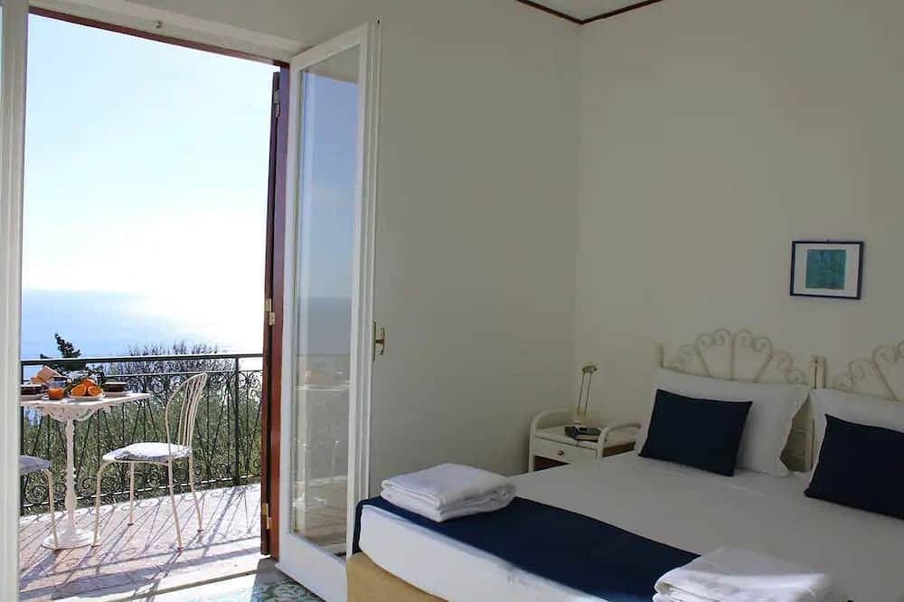Baia di Nerano is the ideal accommodation for those who like to relax in Provinsen Napoli