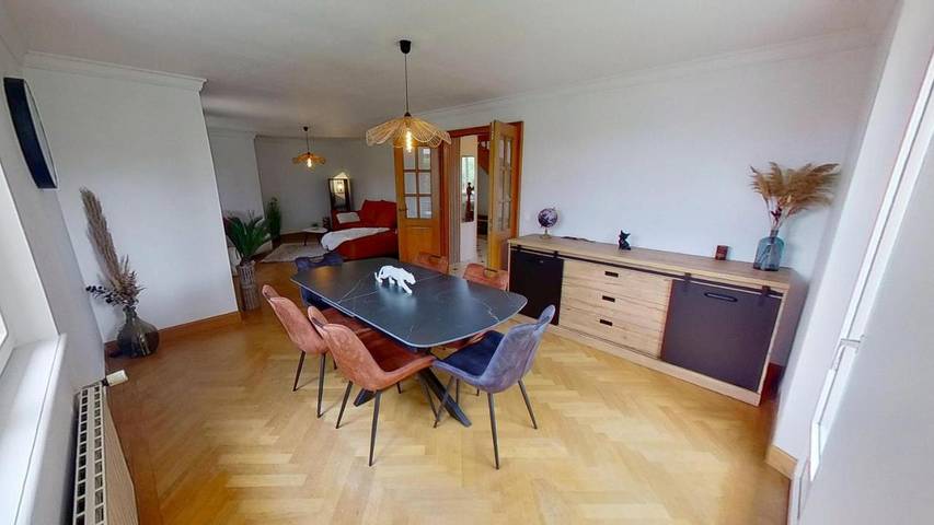 Location de vacances pour 10 personnes, avec Balcon ainsi que Terrasse et Jardin dans Le Barboux