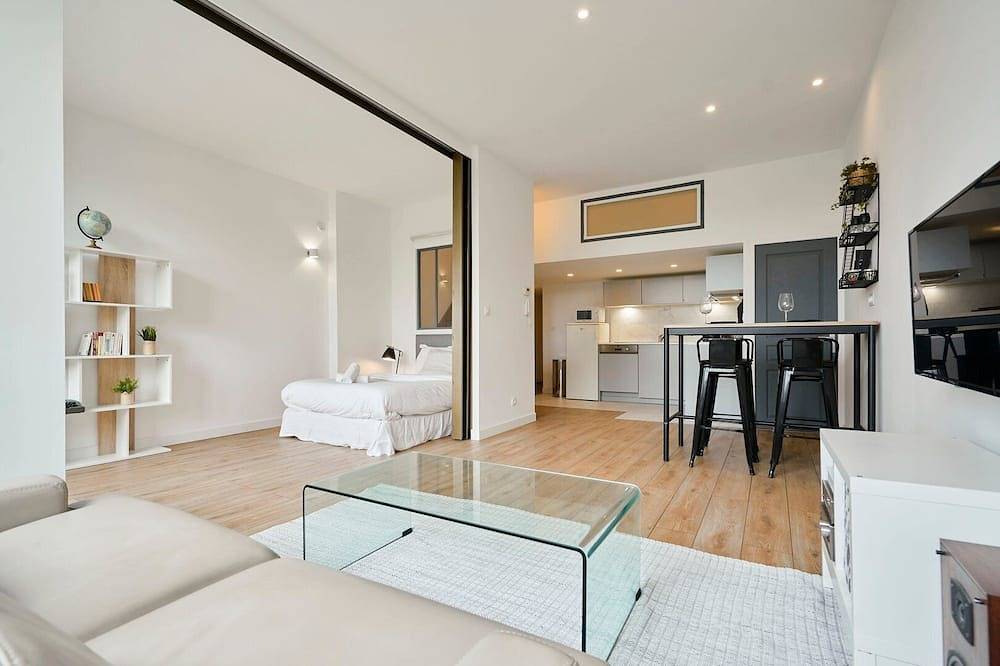 Appartement entier, Charmant appartement sur le grand Boulevard in La Madeleine, Région de Lille