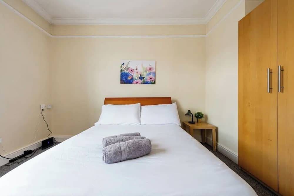 Ganze Wohnung, Lovely 3-bed 20 minutes to Central London in Wandsworth, London