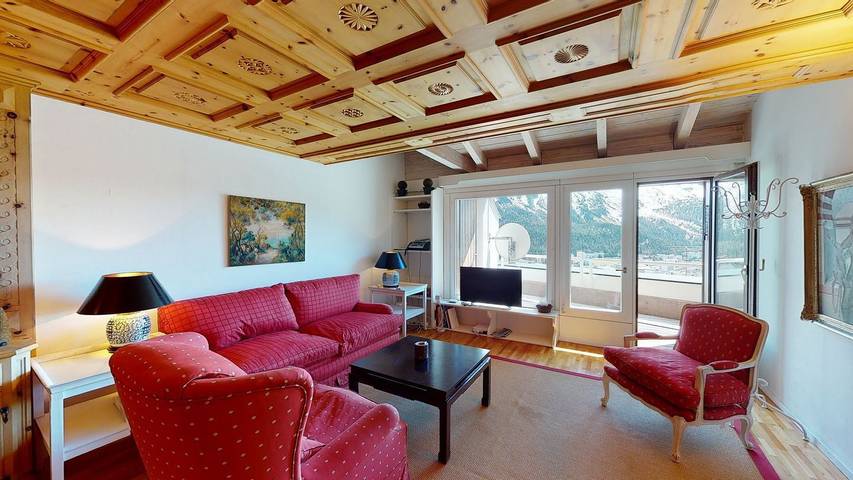 Ferienwohnung für 4 Personen, mit Balkon und Terrasse sowie Sauna und Seeblick in St. Moritz