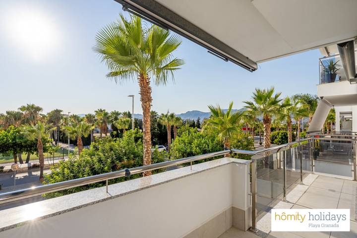 Ganze Wohnung, Ferienwohnung für 6 Personen mit Ausblick in Playa Granada, Motril