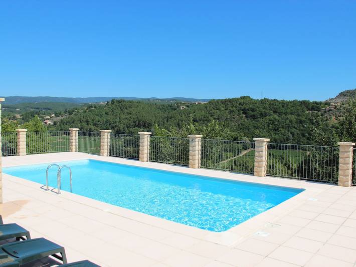 Location de vacances pour 6 personnes, avec terrasse et piscine à Les Vans - 3