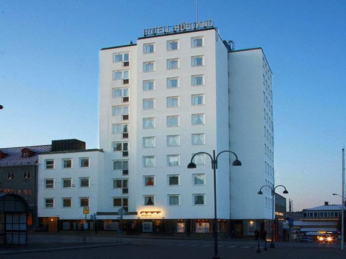 Hotel für 5 Personen, mit Terrasse und Whirlpool sowie Sauna und Ausblick in Nässjö