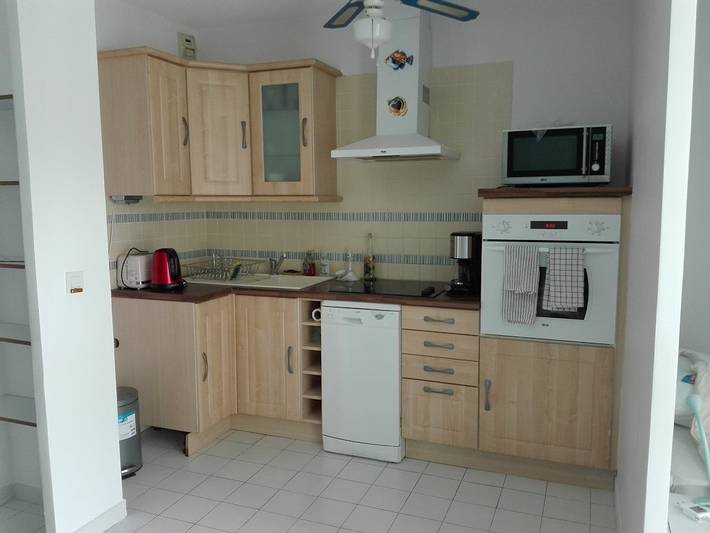 Gîte pour 4 personnes, avec piscine et terrasse dans Etang De L Or - 4