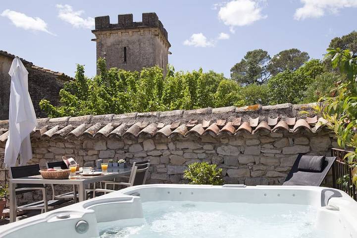 Gîte pour 2 personnes, avec jardin ainsi que jacuzzi et piscine à Carnas - 4
